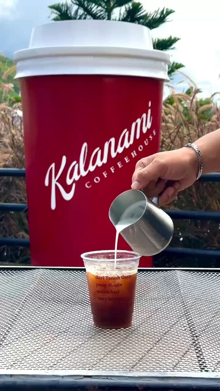 A Kalanami cup on the lakeside deck